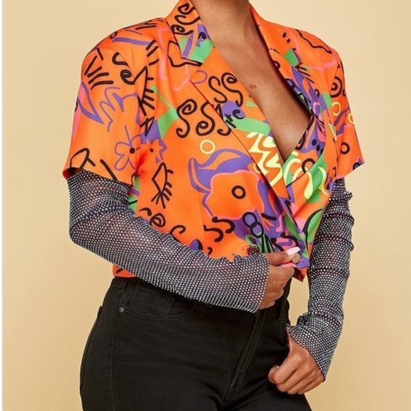 HOT TOPIC! - Picture 5 of 8